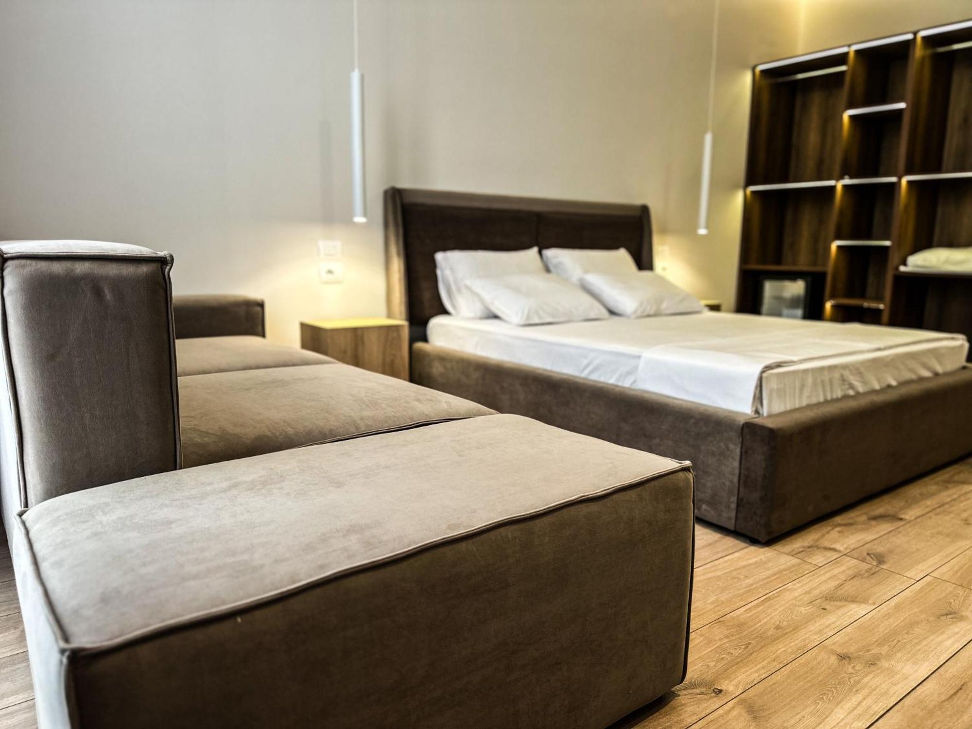 Alexander Rooms & Apartments Драч Екстериор снимка