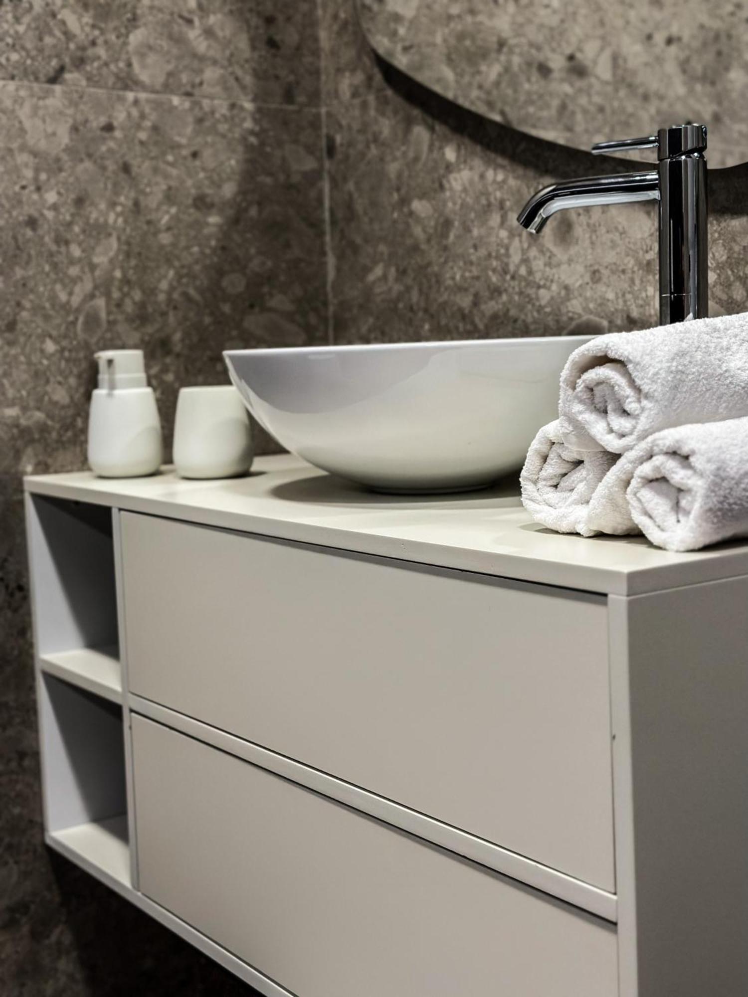 Alexander Rooms & Apartments Драч Екстериор снимка