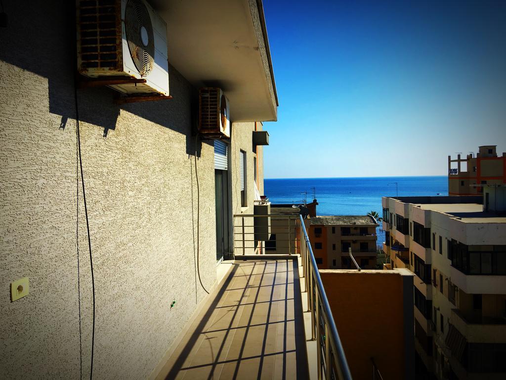 Alexander Rooms & Apartments Драч Екстериор снимка