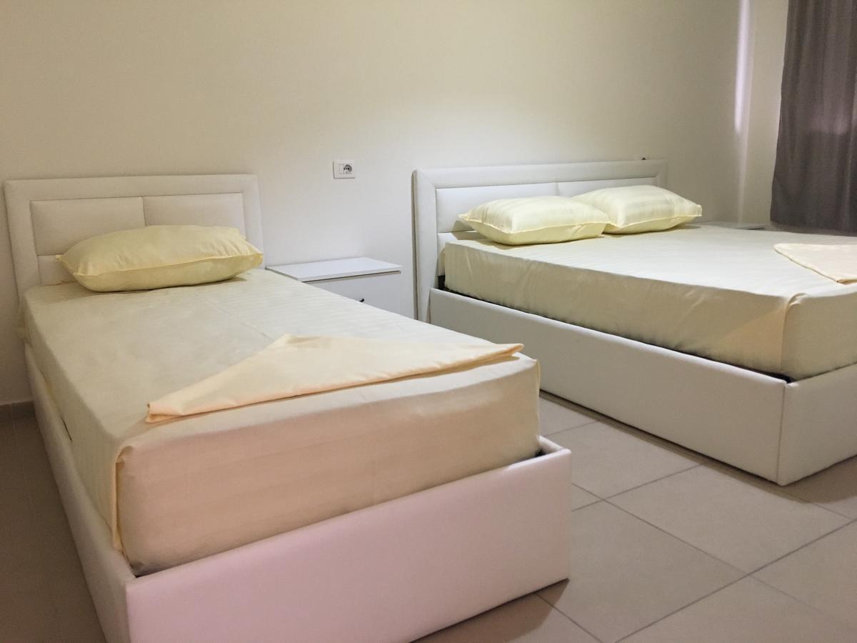 Alexander Rooms & Apartments Драч Екстериор снимка