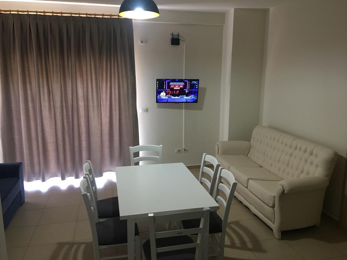 Alexander Rooms & Apartments Драч Екстериор снимка