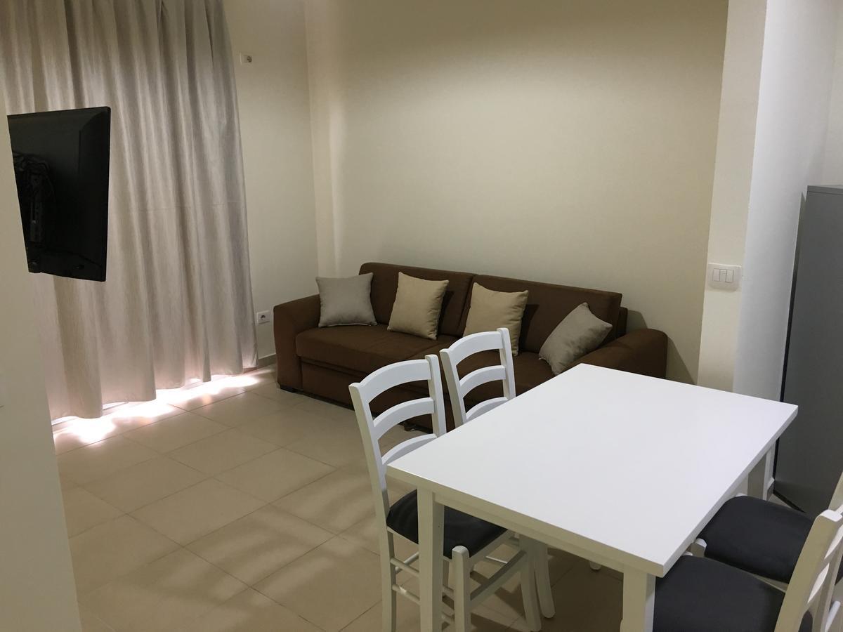 Alexander Rooms & Apartments Драч Екстериор снимка
