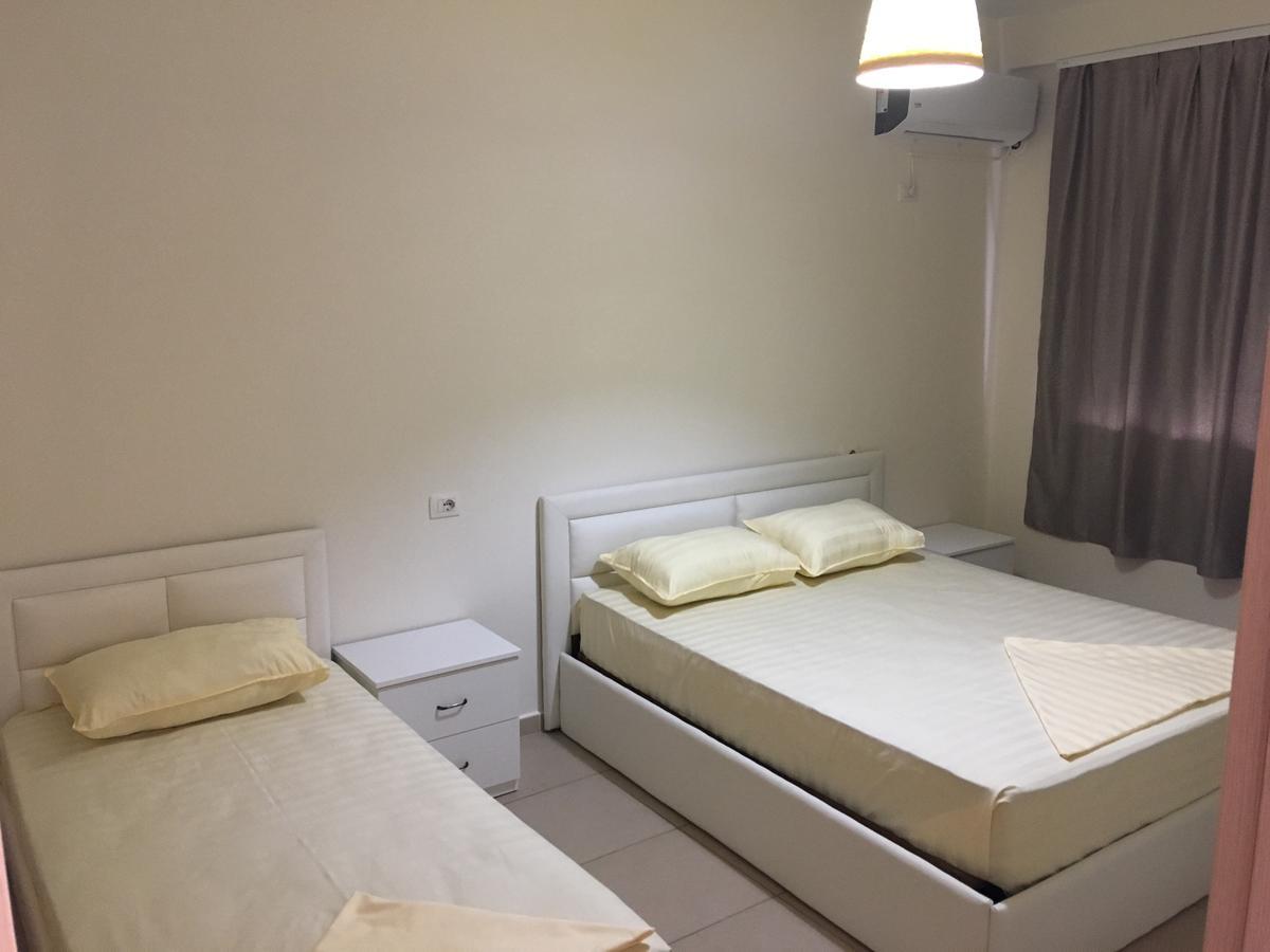 Alexander Rooms & Apartments Драч Екстериор снимка
